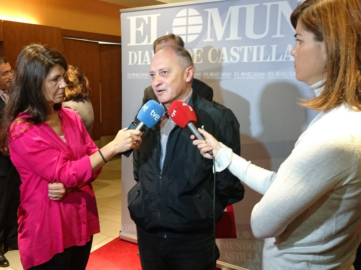 cescyl's tweet photo. Va a comenzar la Jornada "Estrategias para el impulso de un nuevo modelo de política de #vivienda en Castilla y León" https://t.co/7Ay1iUIn78