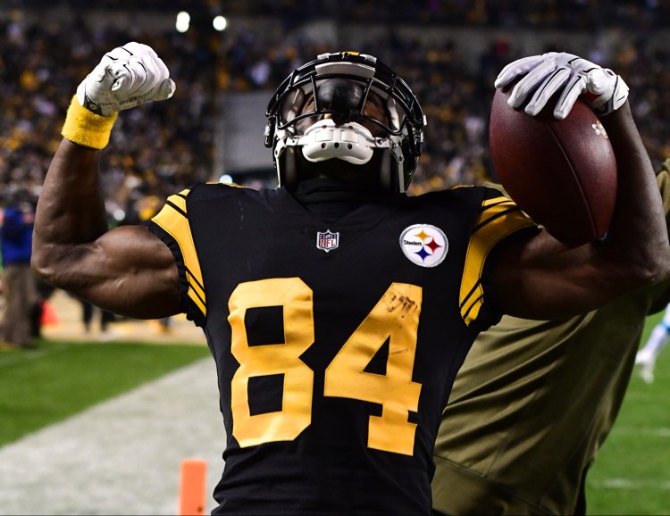 Black & Gold Today tweet media