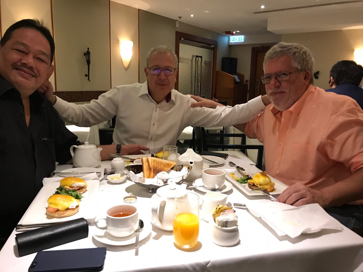 Acutusllp's tweet photo. Post #INSOLIntl conference #networking with mates from #London #BVI https://t.co/jE6nJJQdRv