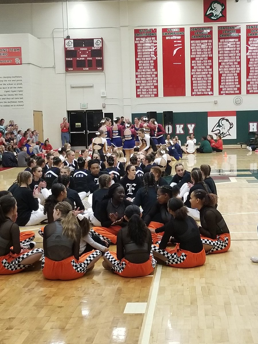 CTHSConnect's tweet photo. Congrats @cthspoms1 on your 2nd place finish at league! Well done! https://t.co/FfHNRS8scv