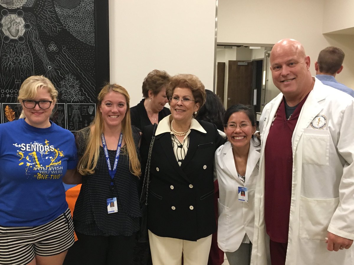 anatomy_jackson's tweet photo. With Bethany, Lauren, Dr. Antonia Novello, and Alex at the reception for the #DistinguishedSpeaker series sponsored by #BorderPlexAlliance. Some #cultural #ed combined w #MedEd. Great talk, and a deep well of #aphorism #accuity, both cited and original. Thanks, #DrNovello ! https://t.co/mDVmvwkx2D