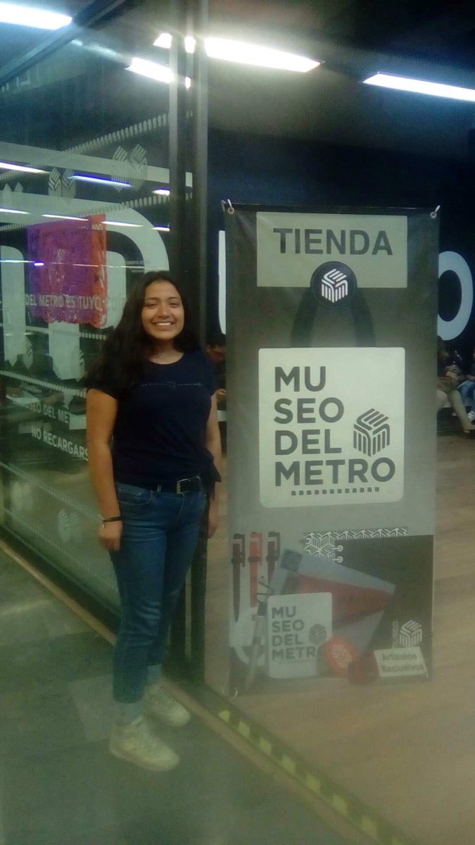 carlacoquer's tweet photo. En el Museo del @MetroCDMX Disfrutando de la tarde con el Grupo proveniente del @InjuveCDMX  🎉💃🏻
#TodossomosINJUVE  
#CJ
#Salsa
@MaferINJUVEDF @memito https://t.co/au8a8IjryY