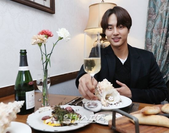 for_yangsejong's tweet photo. 181109

[취중토크③]양세종 ＂팬미팅 노래 실력… 하지 말아야할 영역＂ 
(출처 : 일간스포츠 | 네이버 TV연예) 
https://t.co/hmFtLLH6Y6

#양세종 #Yangsejong #ヤンセジョン #梁世宗 #굳피플 #굳피플엔터테인먼트 #세종특별時 #세종특별시_SpecialTimeOfSeJong https://t.co/4NxhuL6d0f