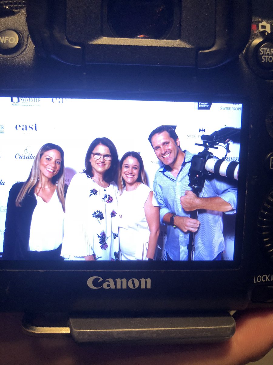 PapsyM's tweet photo. A behind the scenes pic w/some of the team before the #CureByDesign event tonight celebrating @SylvesterCancer patients and #cancer survivors. Thanks to @BrickellCityCtr @AmericanCancer for raising awareness and making tonight happen! https://t.co/ZVL1jFNE0C