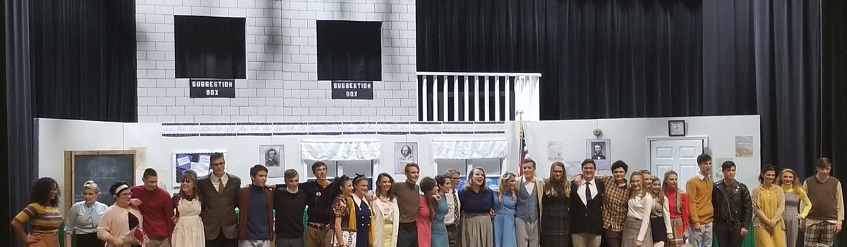 DeSoto73's tweet photo. DHS play was excellent tonight. Very well done folks! Check out this great cast and crew this Friday or Saturday night at 6pm in the DHS auditorium @DeSotoHS73 @DHSTheatreDept https://t.co/JAF5eiy5yw