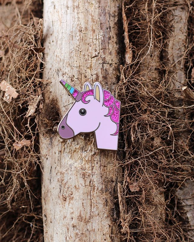 real_sic's tweet photo. Perfect for birthday parties, backpacks, unicorn costumes or as a gift for your favorite unicorn.
#unicorn #unicornpins #unicorngifts #gifts #halloween #cute #horse #pink #emoji#pin #pins #enamelpin #enamelpins #pinlife #lapelpin #realsic #jacketpin https://t.co/yHeRqKuRMx https://t.co/zVGrsvQ3Qz