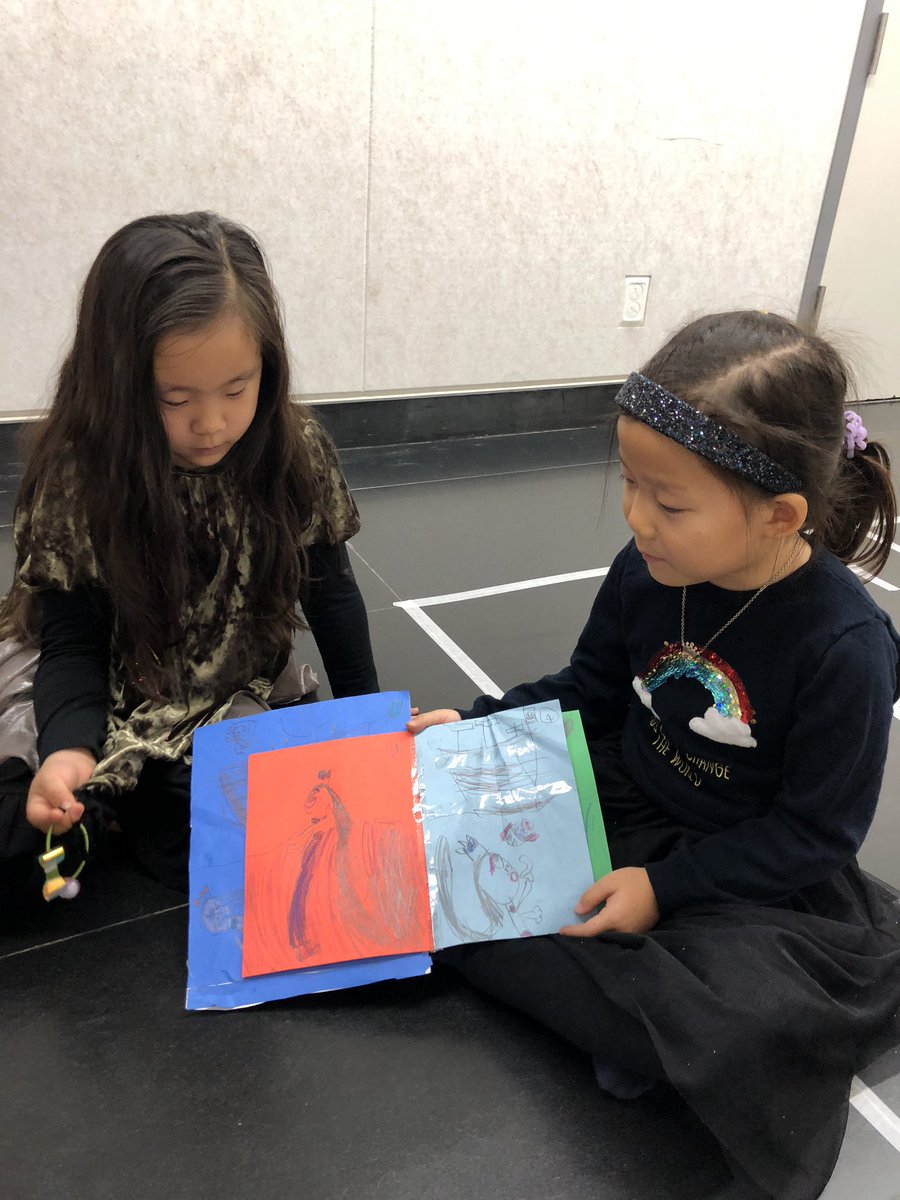 ms_suepark's tweet photo. Children should value their experiences and creativity. One of the students in our class created her own book based on her interest, The little mermaid!
@Intl_Chadwick
#EarlyYears
#HowtoExpressOurselves https://t.co/G6gD2iA4wM