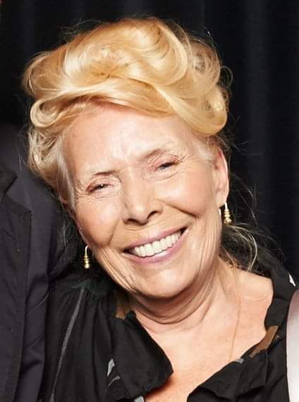 HAPPY BIRTHDAY JONI MITCHELL,  BEAUTIFUL SOUL 