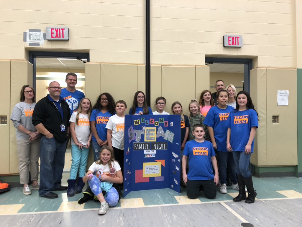 ScottSetzenfand's tweet photo. What an amazing Family #STEAM night @EC Hartman with @Perry_Hartman. These kids were so excited to talk About #STEAM and the #wolverineworkshop! Thank you to the awesome teachers and parents for your support...wouldn’t have happened without you. #EC__Proud https://t.co/0fzld9Qc8t