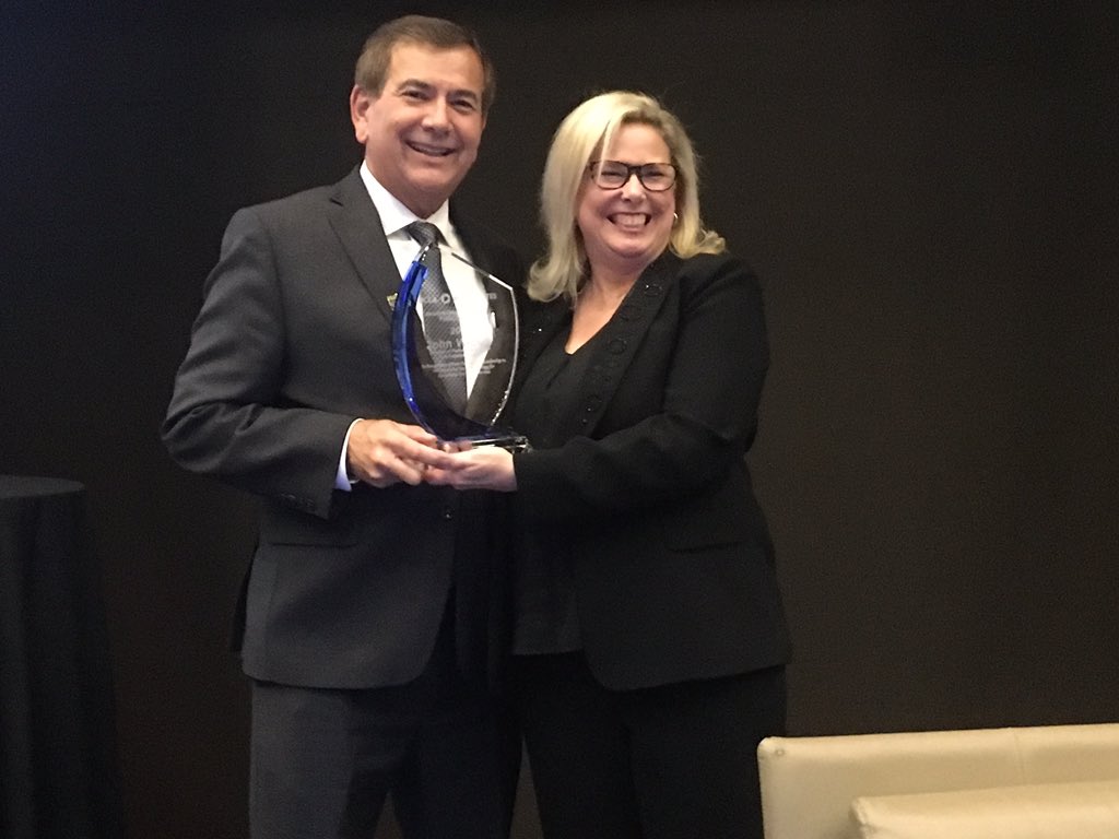 lacountyparks's tweet photo. Dir. John Wicker accepts Distinguished Executive Leadership Award, Public Sector category, from @UCLA_ISA for usage of innovative technology, specifically a high-tech pool drowning detection system that has improved public safety by reducing response time to potential drownings. https://t.co/tHo6rnTB6z