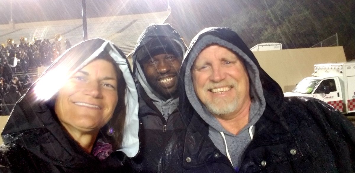 jetwife101's tweet photo. 10 years of band life, came down to tonight.rainiest season ever!!  #oracle2018 #bandfamily #lifeisgood @walterberringer @ChisholmTrailHS https://t.co/VTbdoaXoPJ
