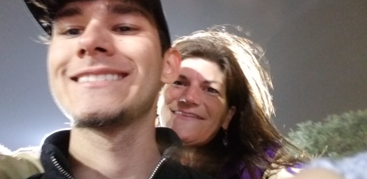 jetwife101's tweet photo. 10 years of band life, came down to tonight.rainiest season ever!!  #oracle2018 #bandfamily #lifeisgood @walterberringer @ChisholmTrailHS https://t.co/VTbdoaXoPJ