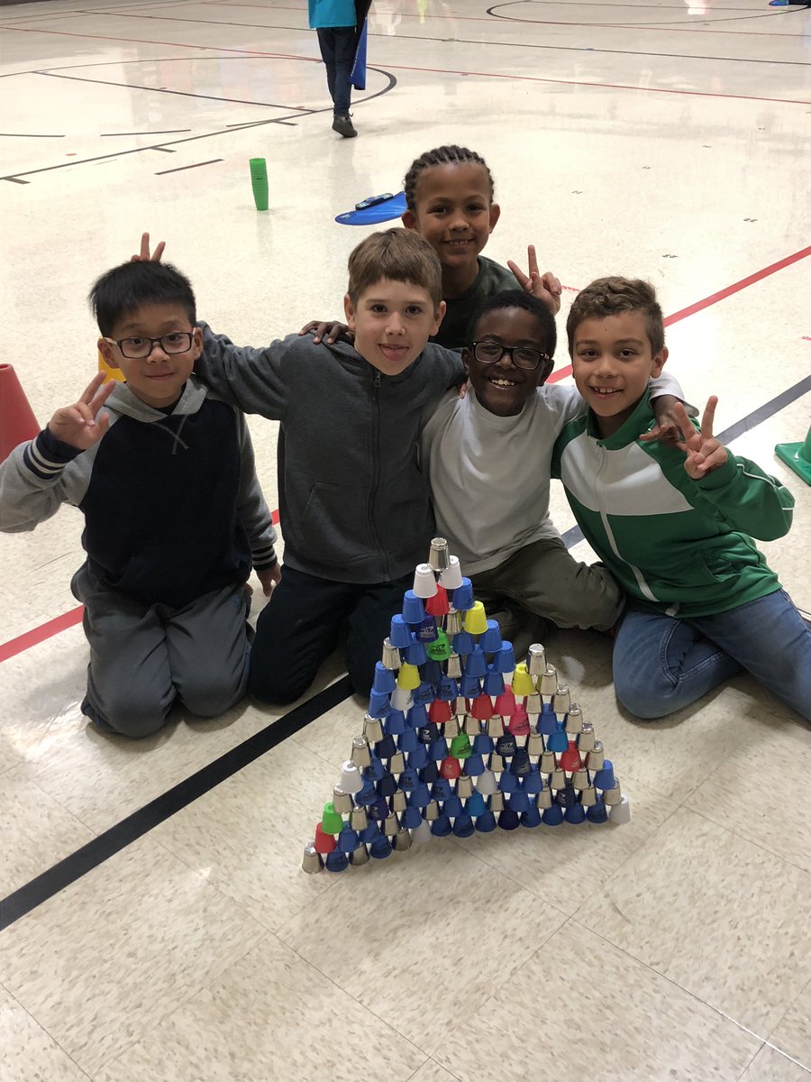 lisajean9's tweet photo. Having fun with #stackup2018 at @friendship https://t.co/EDl1YwuQz4
