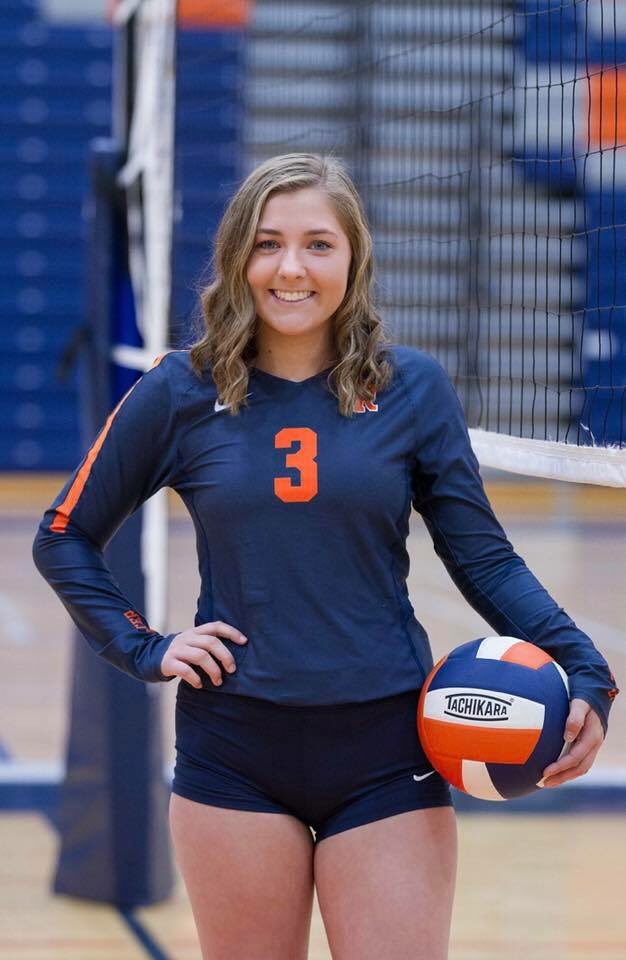 mollyabe1's tweet photo. I'm super excited to announce that I will be continuing my athletic and academic career at LLCC! Cant wait to be a part the Loggers Volleyball team!! https://t.co/P5klce1ImS