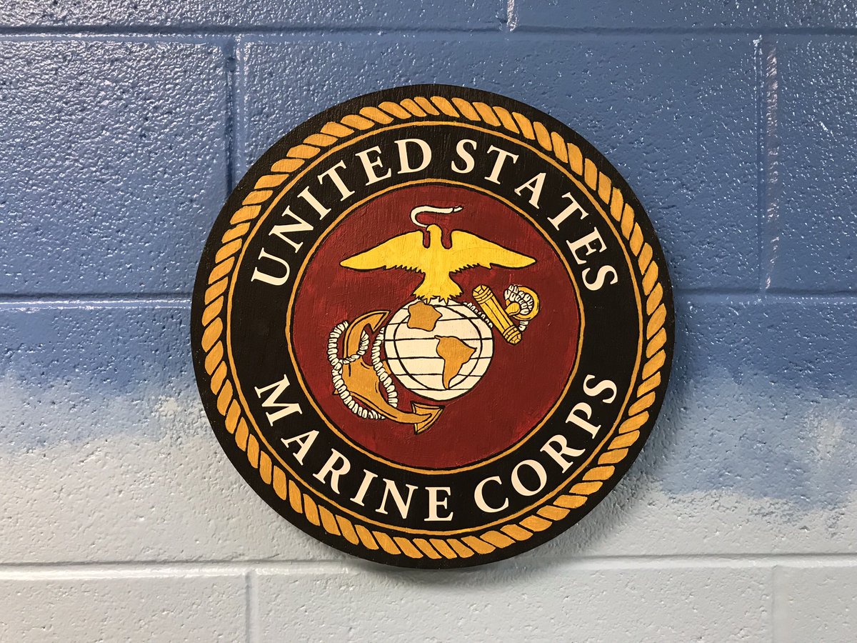 createinroom208's tweet photo. The seals are still a work in progress, but @KOlsen1023 got us one step closer with her amazing vinyl skills! Thanks Mr. Burgett for cutting the circles. #wearechurchville #sharingtalents #teamwork #IgniteD205 🇺🇸⚡️ https://t.co/yPriZdPyWN