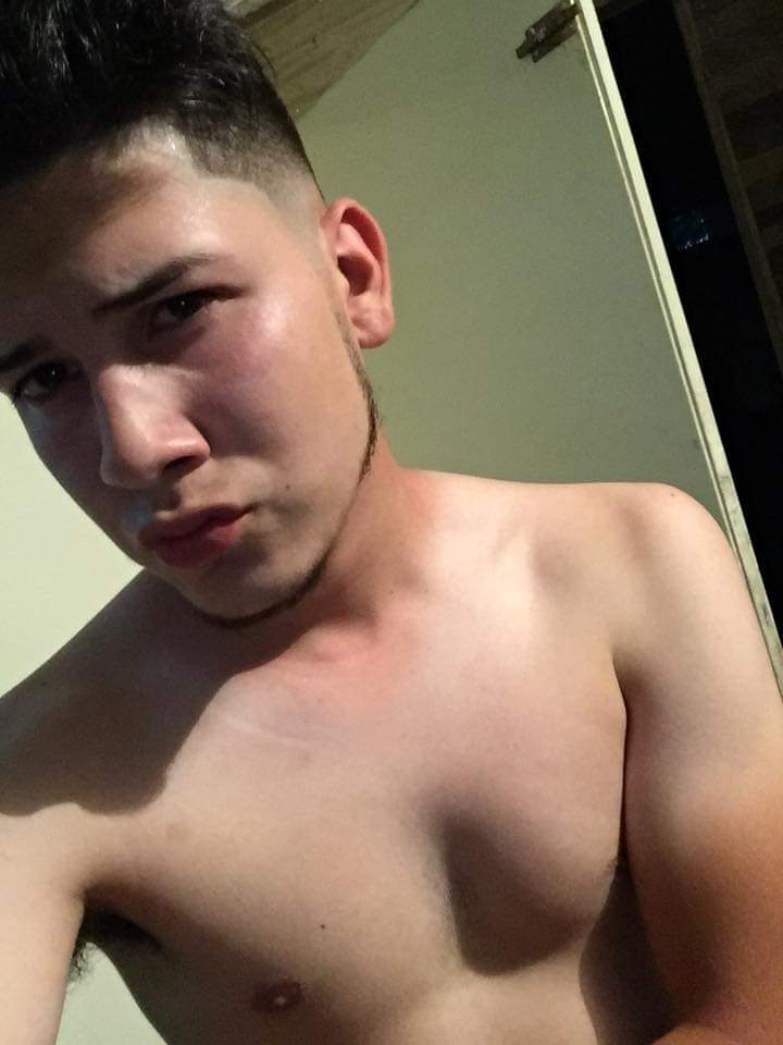 Heterosregios16's tweet photo. Hetero de Apodaca muy guapo❤️ https://t.co/yz9GPaqaW2
