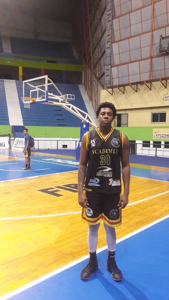 BucketFam_'s tweet photo. Professional Debut 24 Points 12 Rebs 7 Asst 🙌🏾💯 Proud Of Myself. Tonight I put on a show for my 2 Cities Amsterdam NY & Hagerstown MD Love Y’all 🖤💯 #Bucketfam #LLS #RIPMIKE #RIPGRANDMA #FREETWON https://t.co/r4ZHPwUQFz