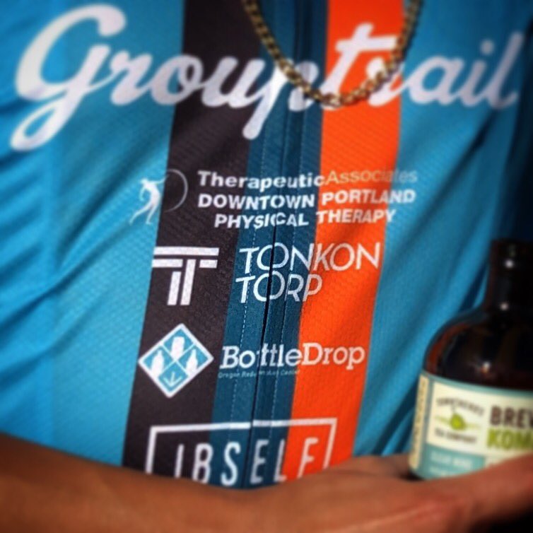 GrouptrailCycle's tweet photo. Thank you @TonkonTorpLLP for sponsoring our team. We’re honored to have one of the best law firms around support us. We love riding with our teammates and Tonkon Torp Partners David Forman and @berlee! https://t.co/xMdC84VwuI