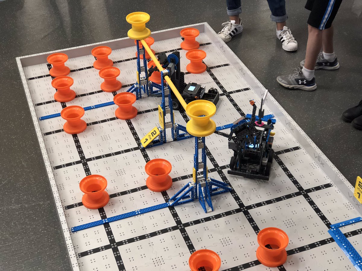 RoboVikes tweet media