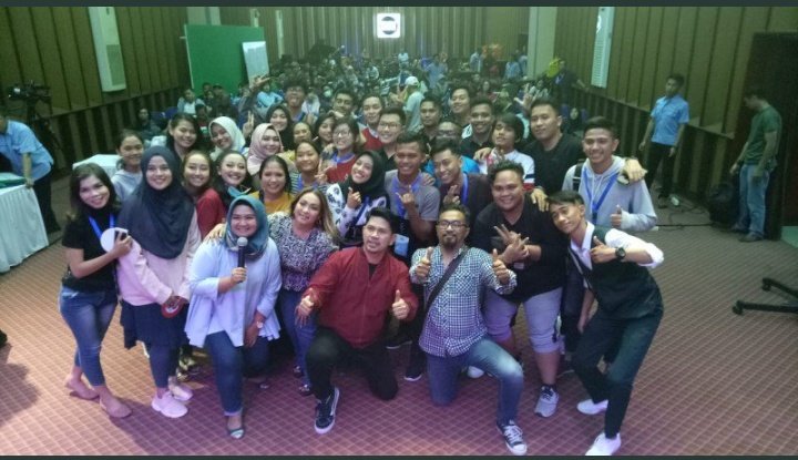 ProsatuB's tweet photo. Inilah kehebohan para 30 peserta babak penyisihan kmrn.
#rri
#rriprograma3
#RRIBintangRadio2018 https://t.co/GZ2mVFokcT