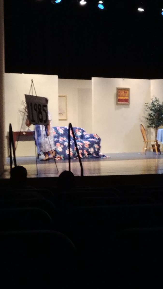 MLTaylor804's tweet photo. Mutually Assured Destruction a must see play at Tahquitz.#thsriseup @TahquitzTheatre https://t.co/R195CdmBXa
