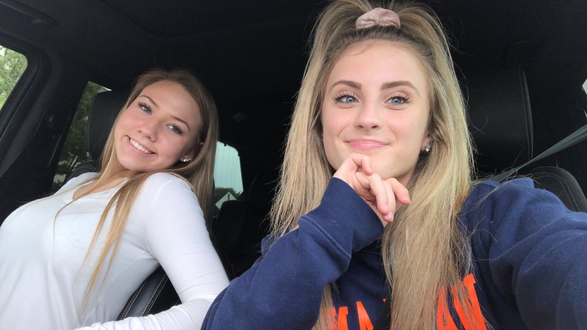lillaw01's tweet photo. Happy birthday to my girl!!! I hope 17 is the best bc you deserve it😘 thank you for all the mems over the past 6 years😻😻 I hope you had the best day, I love you sista🤩 https://t.co/W2TiXSgln6