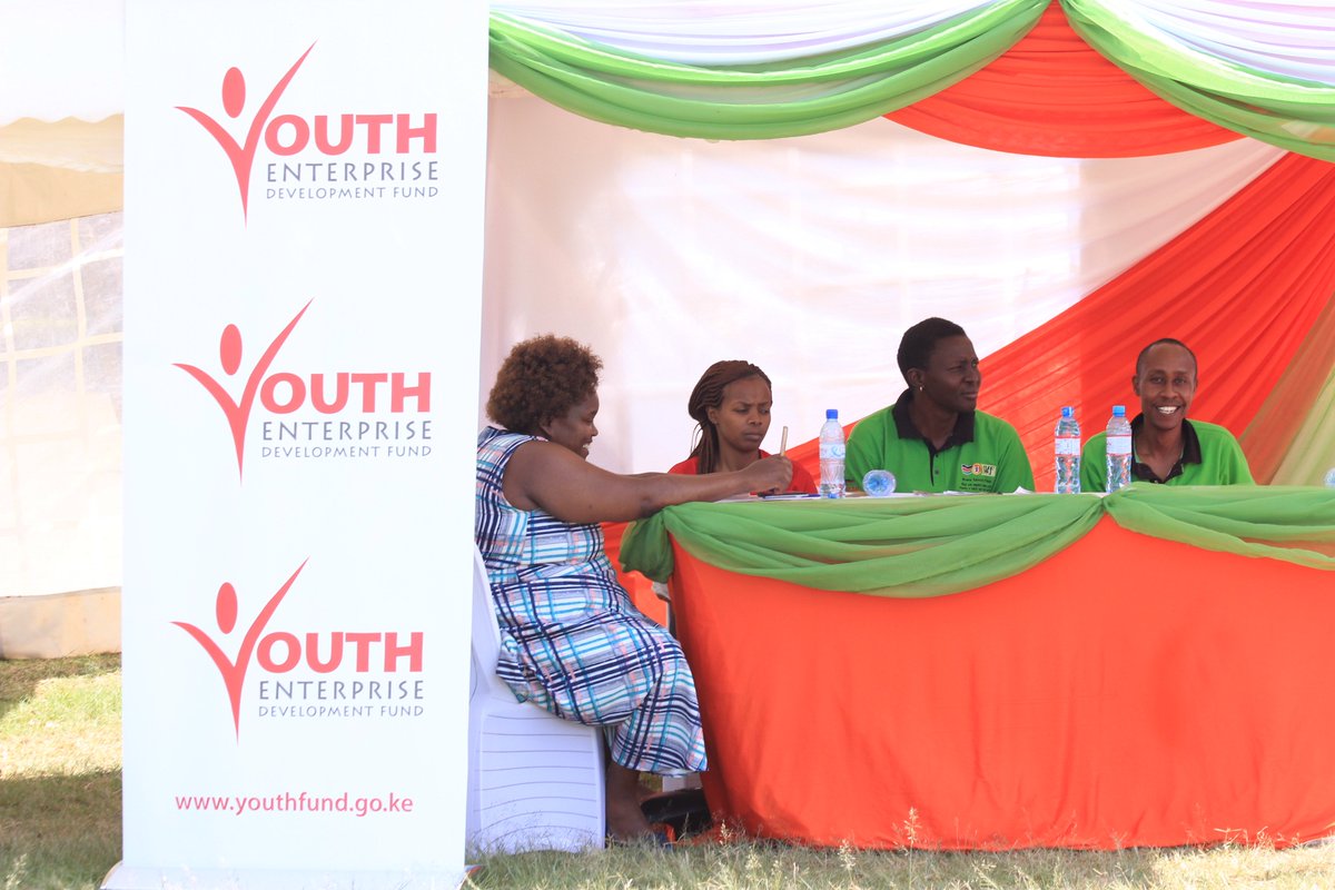 kcauniversity's tweet photo. Thank you @HudumaKenya for bringing your services to our students @RidgewaysBC @PublicServiceKE  @ParkieBaptist @KEPSA_KENYA @citizentvkenya @inoorotv @KubambaKE @NjugushKkrew #SpreadTruthMegaFest https://t.co/VHkgPkU2wv