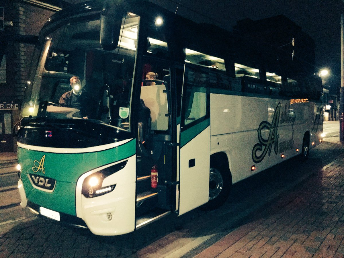 AeroShef's tweet photo. It’s an early start for our student group heading to #London! We’re off to the @AeroSociety’s Careers in Aerospace & Aviation Live 2018 event inc @Airbus @RollsRoyce @RoyalNavy. Bus departed at 5:15am, very strong turnout! #CIAALIVE2018 @SheffUniEng @sheffielduni #engineering https://t.co/9FzXRAubLR