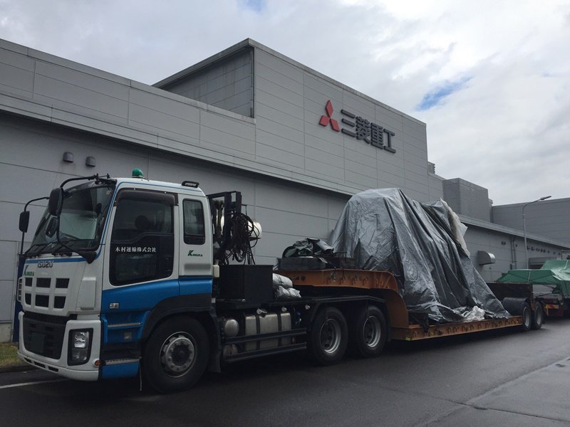 nidec_mt's tweet photo. 今朝、MVR・Fxのクロスレール、コラムが滋賀の工場に帰ってきました😀
☔️雨の中、おかえり❗️
ベッドはまだです。今頃、ビッグサイトを出て帰ってきているところかな?
#MVRFx https://t.co/QsrX7hkeHB