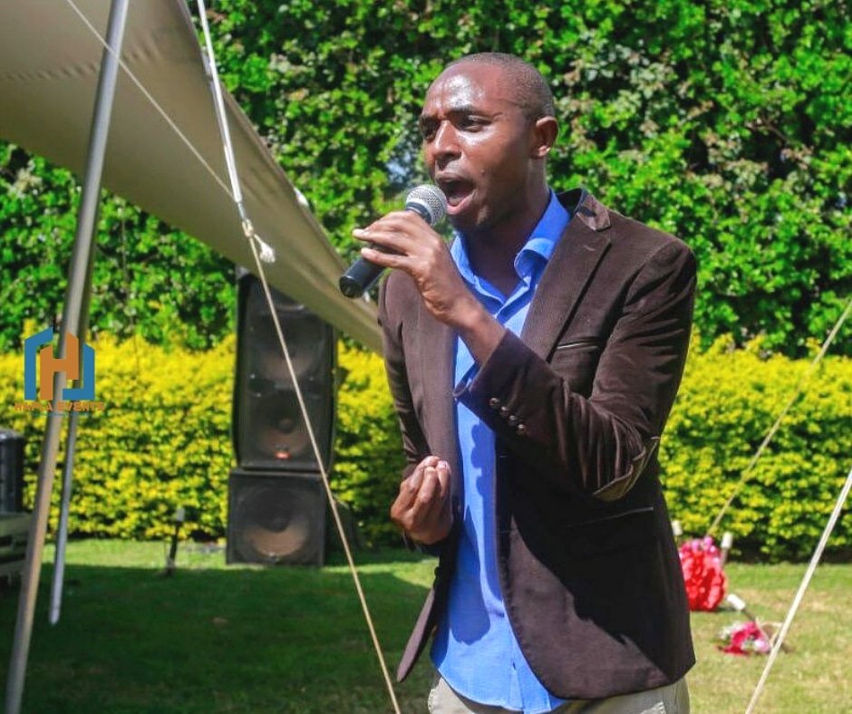 Haflaevents's tweet photo. Looking for a professional MC for your function?
Get in touch with  us on 0777668574 
#WeAreHaflaEvents
#WeDeliver 
#eventplanner 
#eventconnect https://t.co/pj8dai3OjG