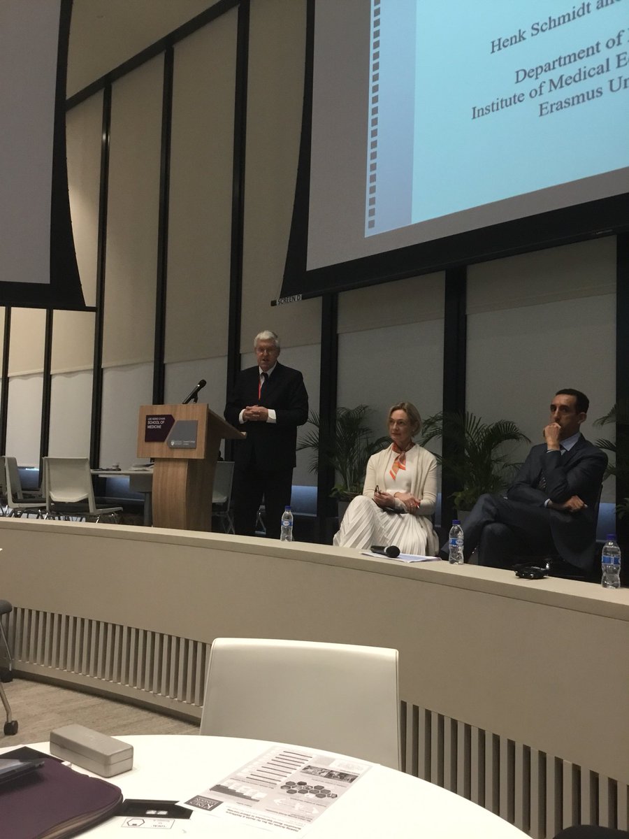 doctorkayleigh's tweet photo. Henk Schmidt on ‘how students learn clinical reasoning’. It’s not just symptoms and context: priming students with vanishingly rare conditions leads to over diagnosis of vanishingly rare conditions. #TransformMedEd18 #transformmeded2018 https://t.co/tj52Cd3lhf