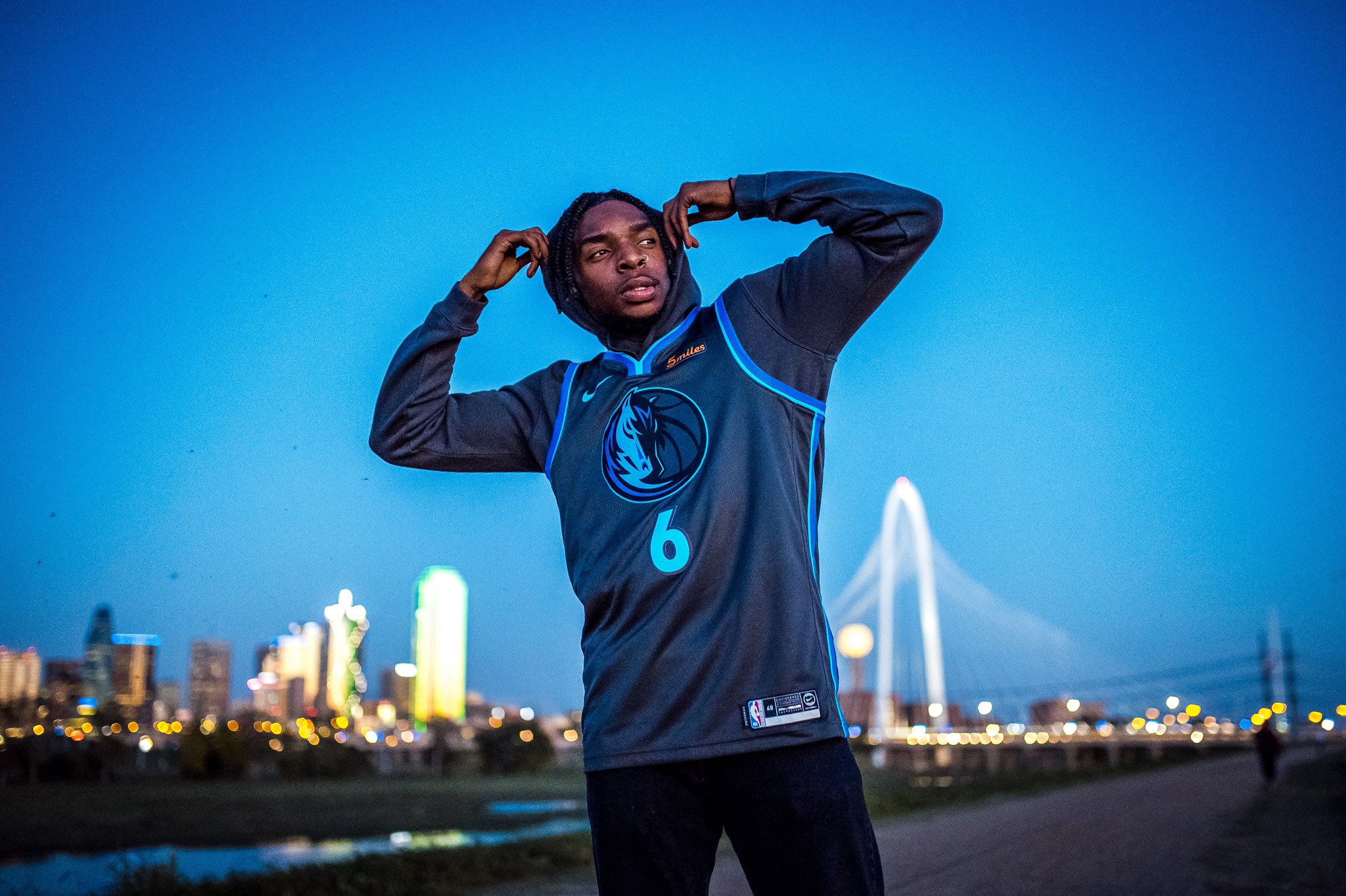 Mavs city edition sales jersey 2018