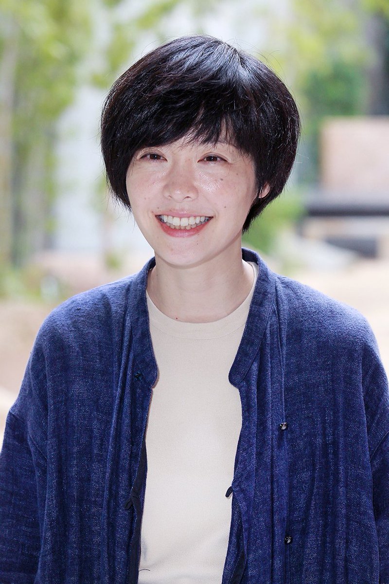 週刊現代 Twitter પર インタビュー 書いたのは私です は芥川賞作家 本谷有希子さん Snsをテーマにした作品集 静かに ねぇ 静かに 講談社 についてお聞きします 自分が 特別な存在 でありたいという欲望は 人間のなかから そう簡単に消えないのでは 週刊現代 Twitter પર インタビュー 書いたのは私です は芥川賞作家 本谷有希子さん Snsをテーマにした作品集 静かに ねぇ 静かに 講談社 についてお聞きします 自分が 特別な存在 でありたいという欲望は 人間のなかから そう簡単に消えないのでは