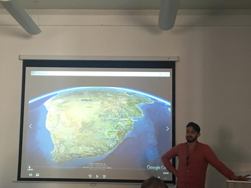 ScanDisplay's tweet photo. The #ScanTeam was @VisitConHill yesterday for the @EventGreening final networking event of the year with speakers Lisa Jade Mervenich @GingerBiscuitSA and @SamirRandRees @WWFSouthAfrica. https://t.co/kCJjUCKMml