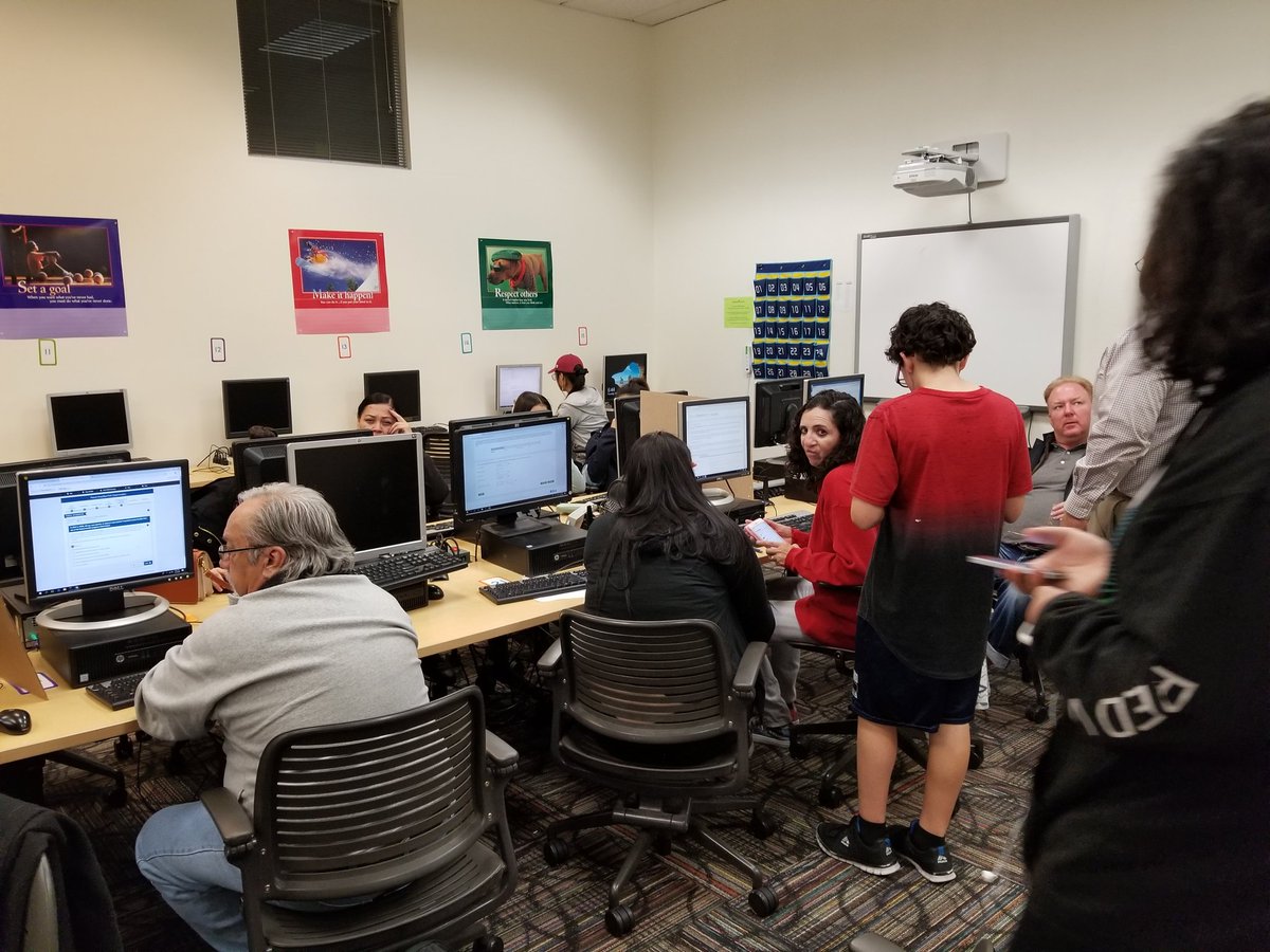 JMcCreight74's tweet photo. Great night at IHS FAFSA NIGHT! #getyourgraduationon @SMooreRRPS @KOliverRRPS @nerdelyi6 https://t.co/sXZWBqpv8B
