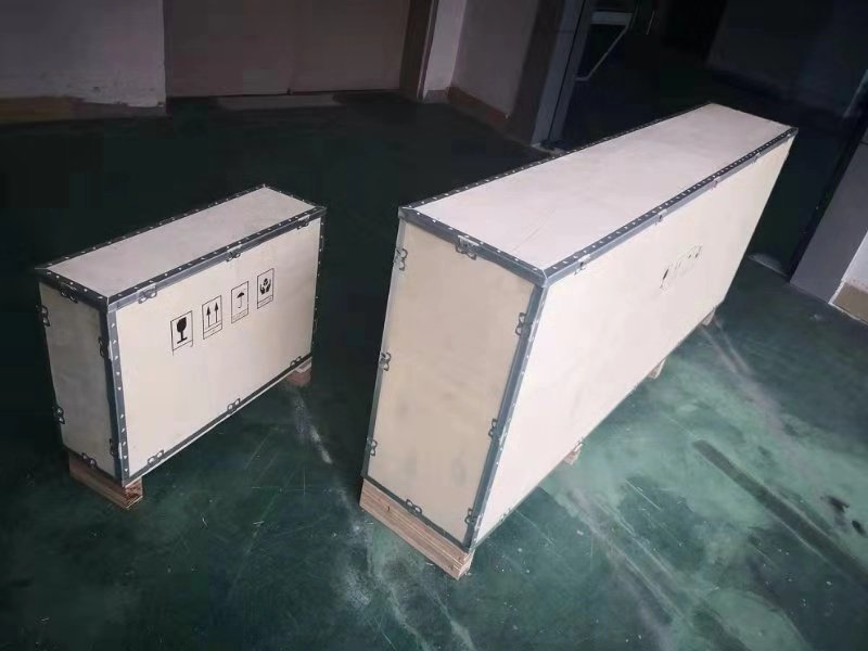 Reinforced wooden box packaging, service is thoughtful and you deserve it. More digital signage&amp;queue browse in gzirtech.en.alibaba.com