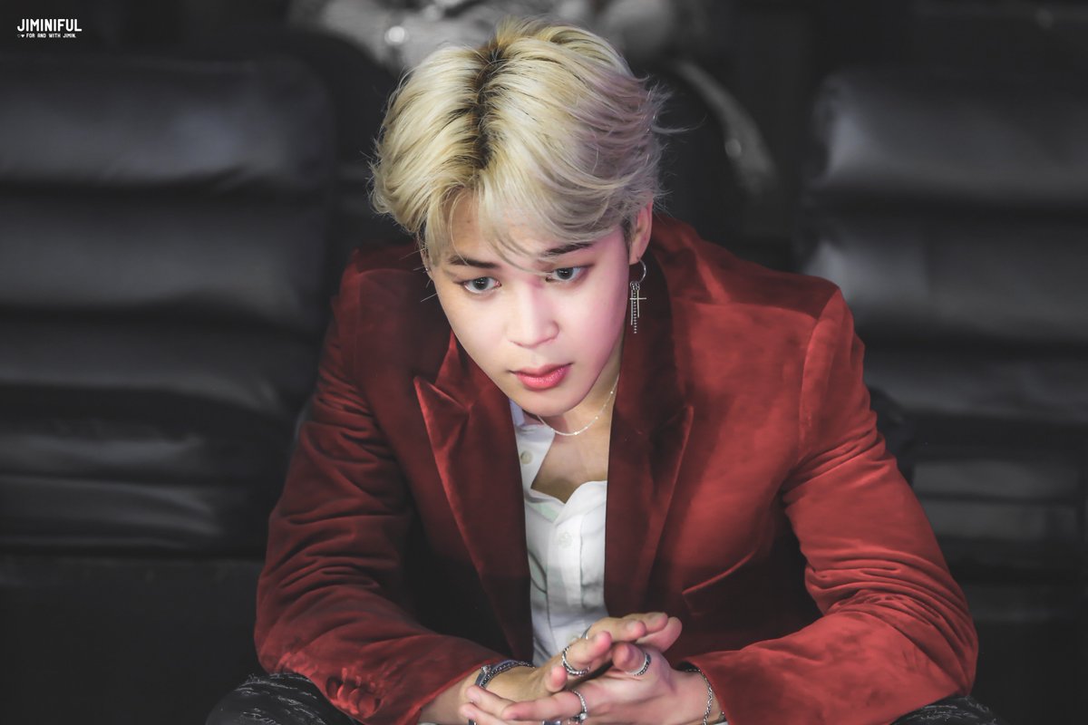 jiminiful's tweet photo. 181106 #JIMIN
prince of ❤️ -

#지민 #방탄소년단 @BTS_twt https://t.co/GWOG7vNTcA