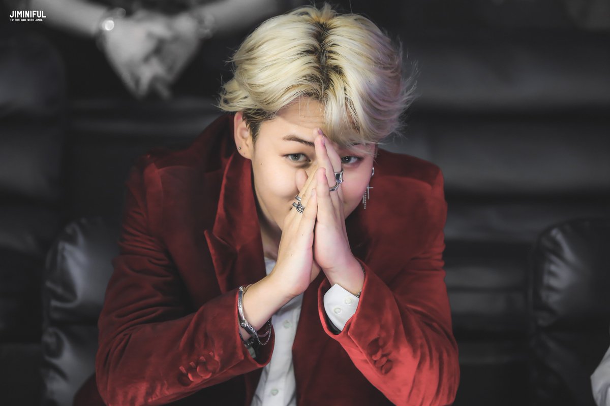 jiminiful's tweet photo. 181106 #JIMIN
prince of ❤️ -

#지민 #방탄소년단 @BTS_twt https://t.co/GWOG7vNTcA