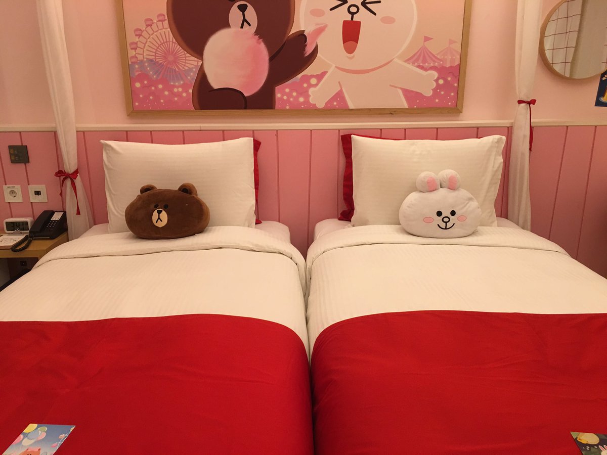 Viviennewonder's tweet photo. เธอ โรงแรม Line friends ที่มยองดงน่ารักมากกกก ทุกอย่างคือไลน์ ของใช้ในห้องคือไลน์แม้กระทั่งของในห้องน้ำ แง้ ใครมาเกาหลีลองมาพักได้น้า น่ารักมากๆๆๆ โรงแรมชื่อ The Splaisir https://t.co/SleZ55ZBnr