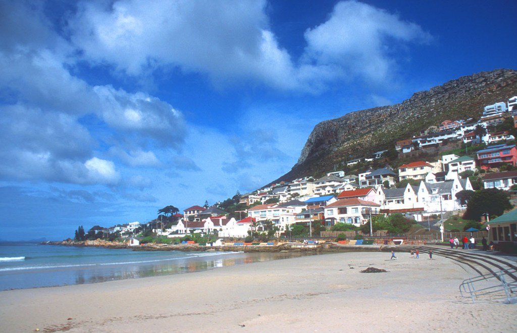 OceanView_CT's tweet image. Time to Talk Summer! oceanviewproperty.co.za/time-to-talk-s…