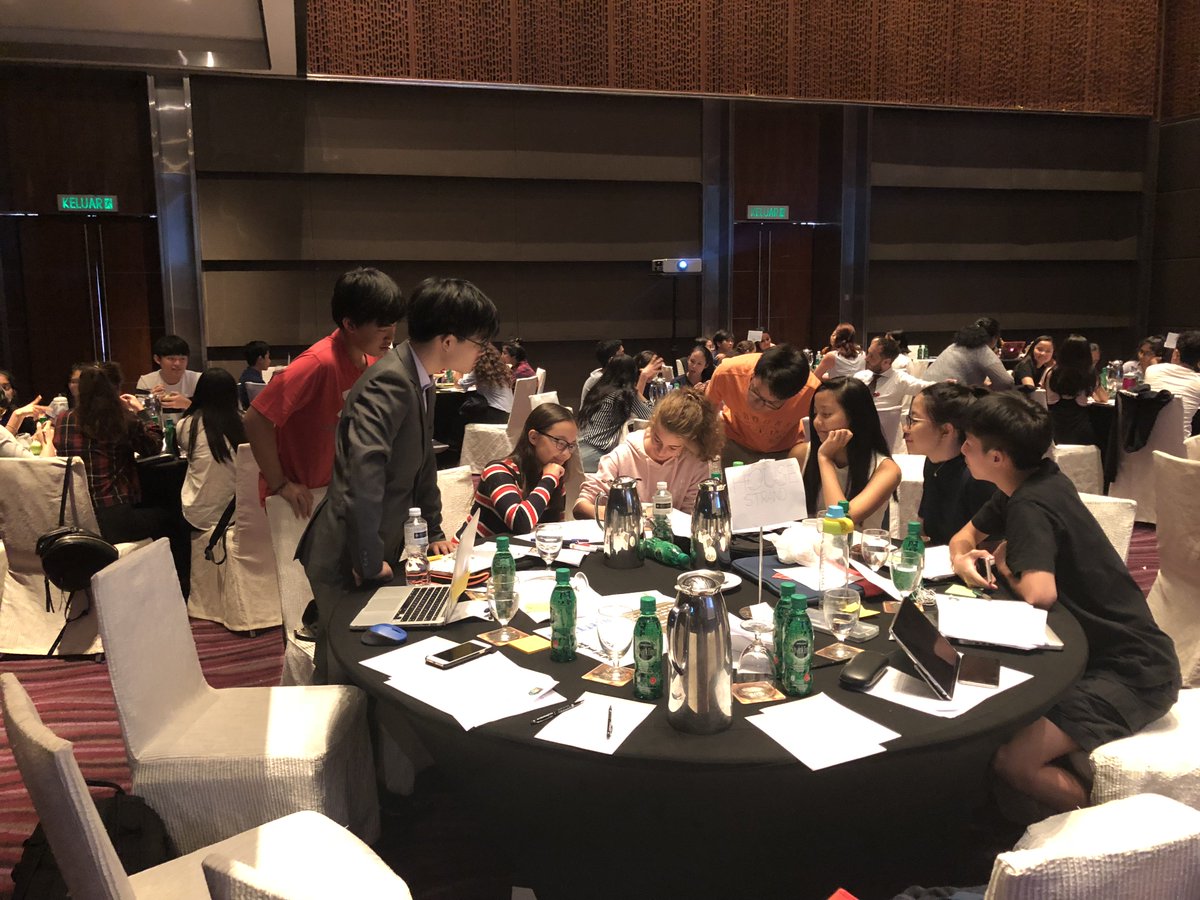 GIShousestrand's tweet image. Hard at work at our transfer goals. 

#GISLearning #GISHousestrand #GISStudentleaders