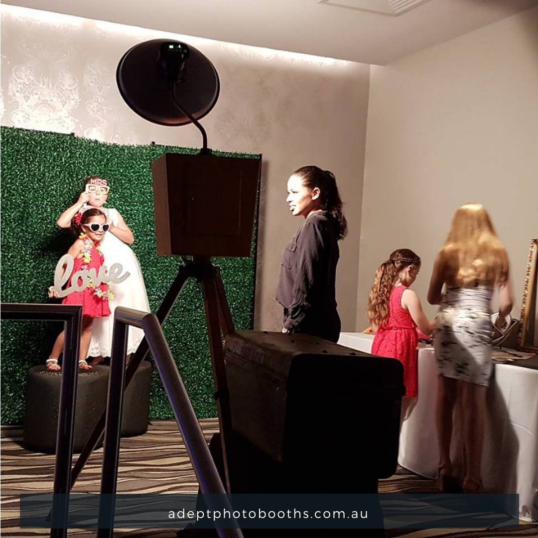 Adept_Perth's tweet photo. Hand crafted from Fijian Rosewood and Tasmanian hardwood, our Vintage Photo Booth strikes a beautiful and imposing figure at any event.

#PhotoBooth #GifBooth #VintagePhotoBooth #Props #Party #Friends #Event  #AdeptPhotoBooths #Fun  #Perthstagram https://t.co/WHbJwJW0iD