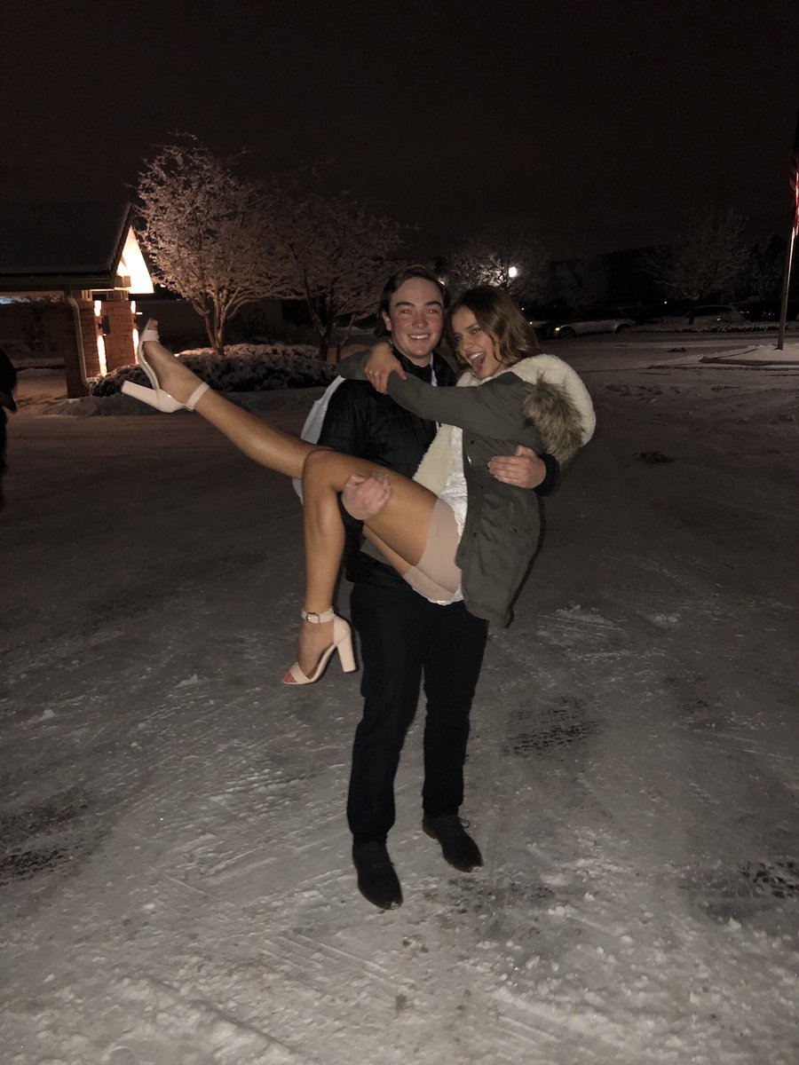 goaliegav's tweet photo. Happy birthday Mia!!! Love you so much!! Hope you have an awesome day!! https://t.co/xEjdnPufii