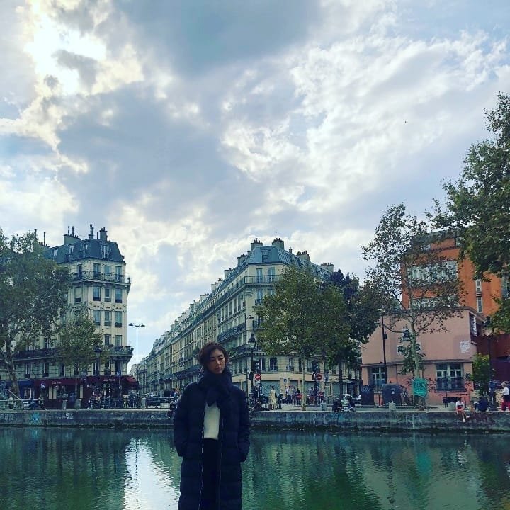 SMTOWNGLOBAL's tweet photo. [📸 #LEEYEONHEE]
PARIS 에서 보낸 연희의 가을 ☕🍂
#SMTOWN @SMTOWNGLOBAL #SMmakesIT #MakesIT https://t.co/c5O9TwA8IK
