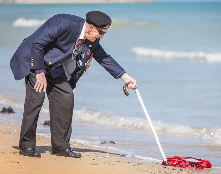 JohnNicholRAF's tweet photo. As a weekend of remembrance begins, let's ensure we honour &amp; remember all those who have made the ultimate sacrifice on our behalf, and all those who still serve today, ready to do so in the future.
#RemembranceDay2018 https://t.co/q66sBoXUsl