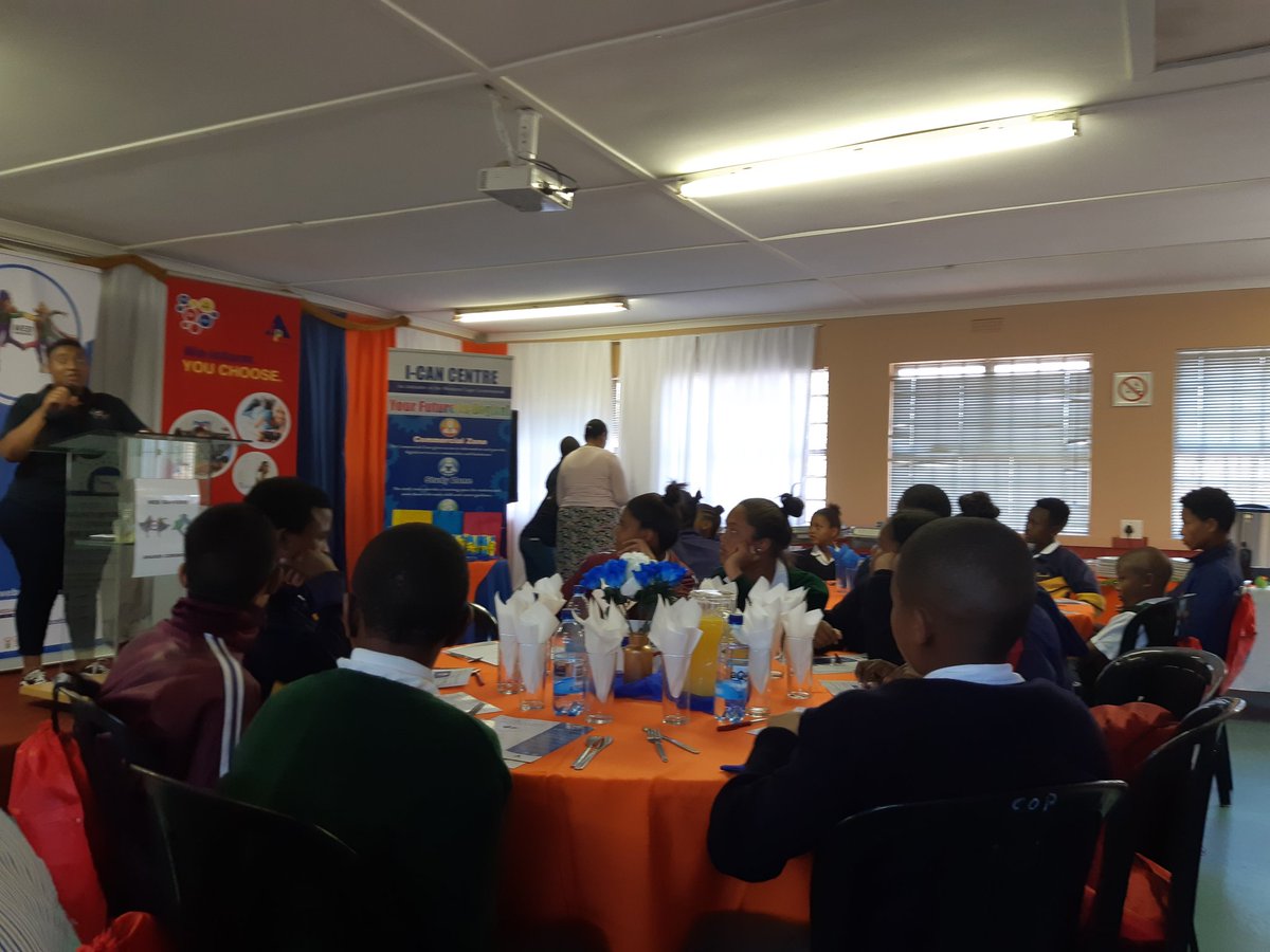ITeladia1's tweet photo. #Engagement with UWC Recruitment Directorate #CloserCollaboration #CyberWellness #WebRangersSA #GoogleSA @JJ_Stellies @DrDarrenGreen @WCEDnews @KarenR_Dudley18 @WCED_HOD @DebbieSchafer @smit_smit3 @adenthomas https://t.co/n5TeV1fb0V