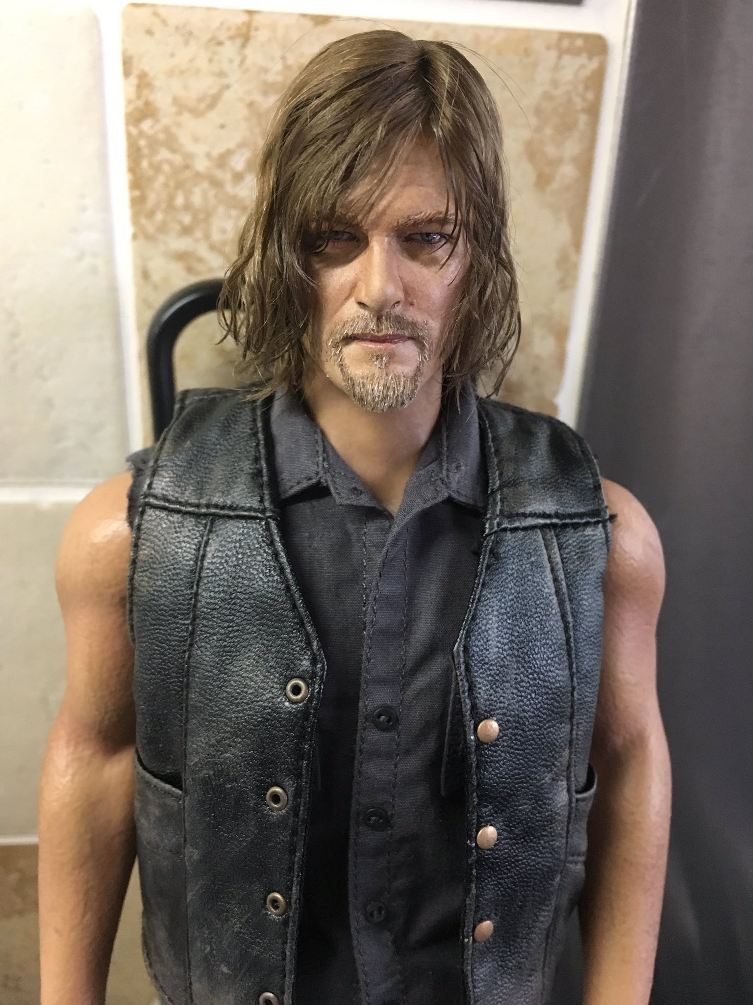 The Walking Dead Kitbash on Twitter: "1/6 Custom Daryl Dixon Figure  https://t.co/InHZnQyvfI" / Twitter