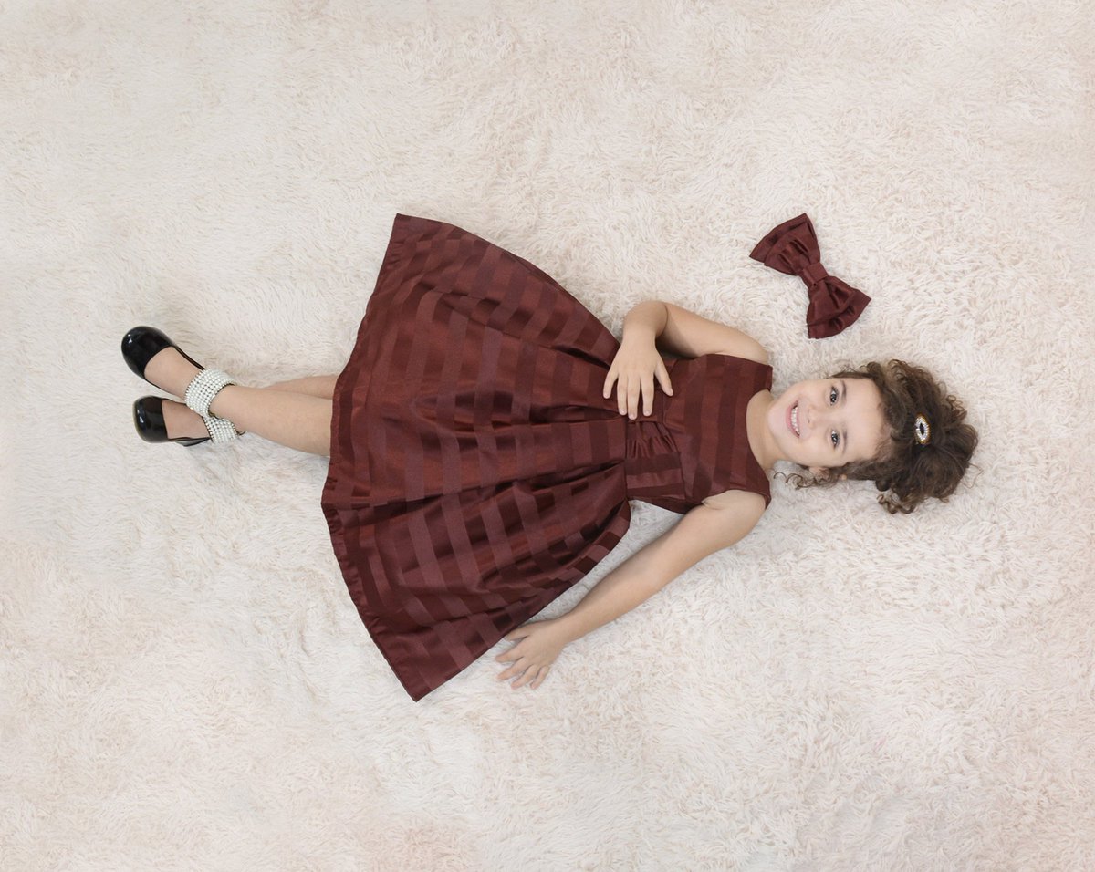 vestido infantil cor marsala