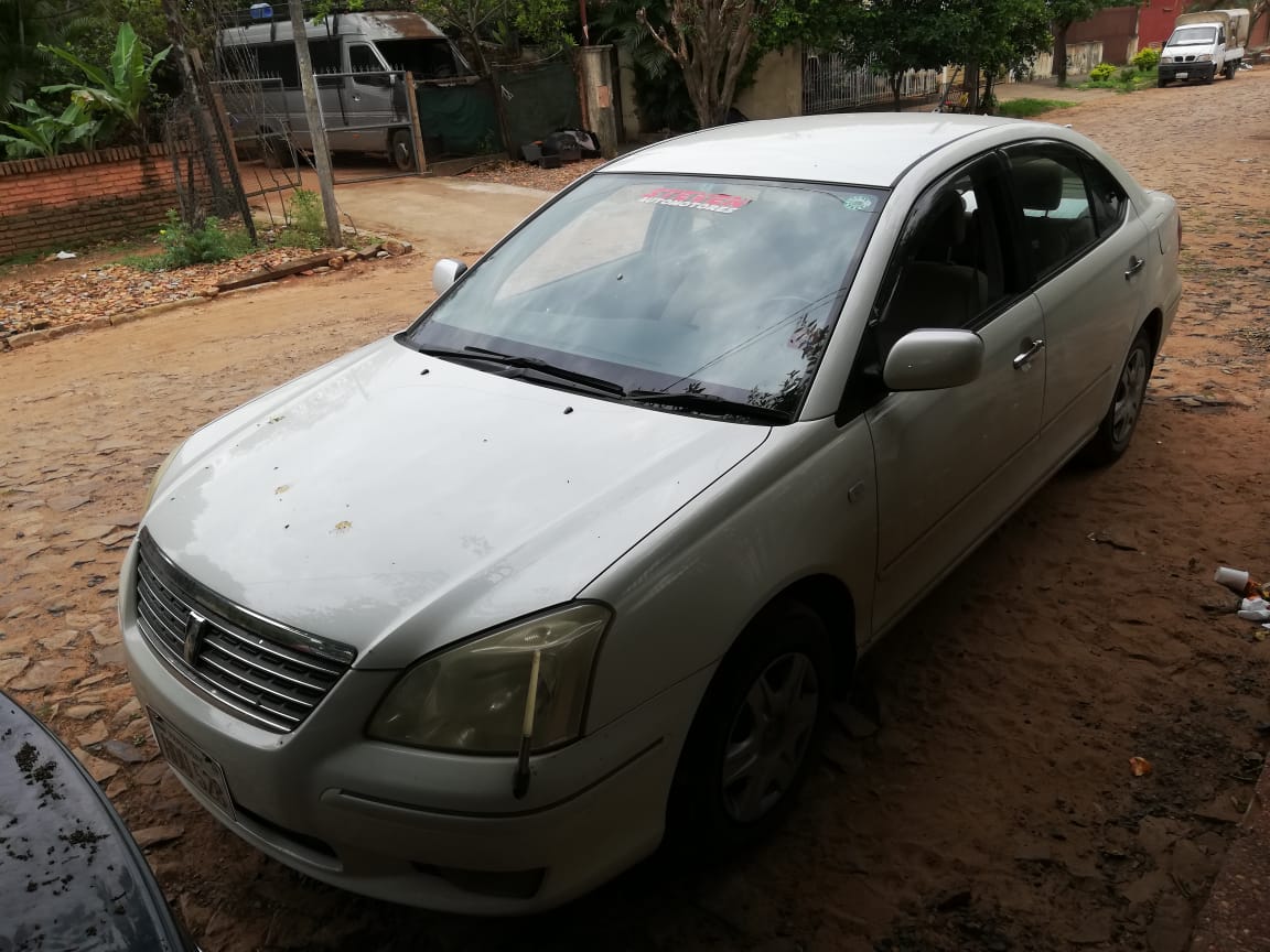 A nuestra compañera @Jackiebenz le robaron el auto de frente a su casa. Ayudanos, dale RT. Vamos a demostrarle a estos HDP que los honestos somos más. Vamos a encontrarlo