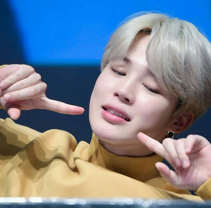 br_jeonhope's tweet photo. So cute
@jiminpics @Jiminpicss @jiminpicts #JIMIN #PUMAXBTS #pumafansign https://t.co/NwBVbImx50